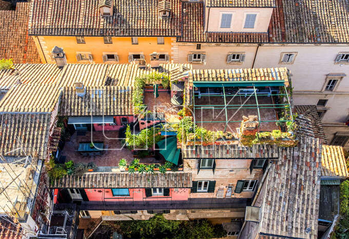 Attico e superattico in vendita via Monterone, Roma