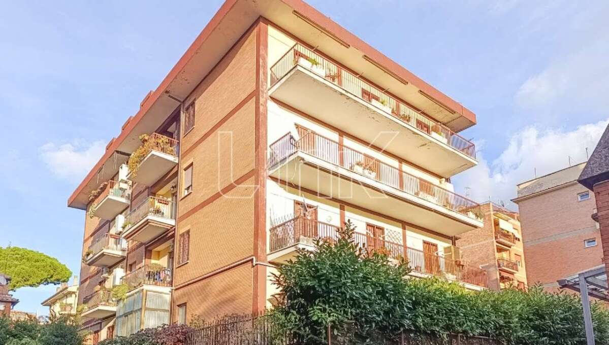 Appartamento in vendita piazza Guglielmo Marconi, Grottaferrata