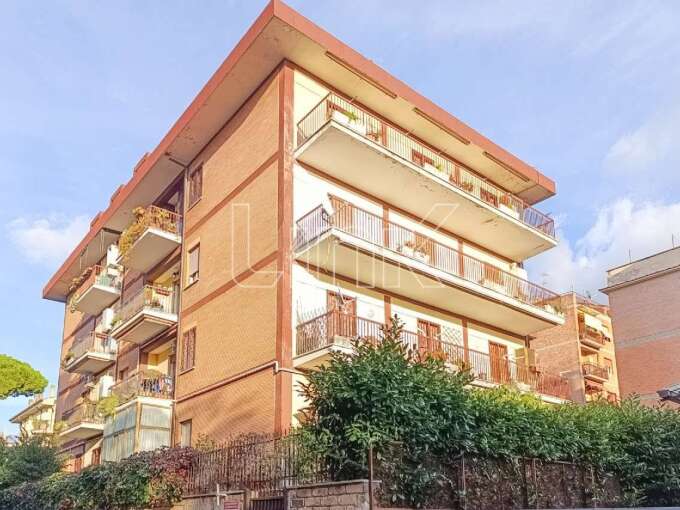 Appartamento in vendita piazza Guglielmo Marconi, Grottaferrata