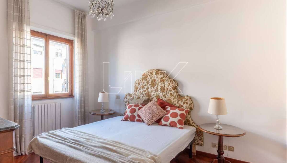 Appartamento in vendita via Comano,Roma