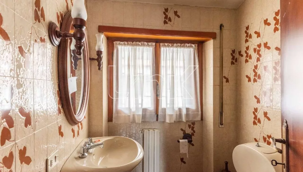 Villa quadrifamiliare in vendita in via Aristofane, Roma