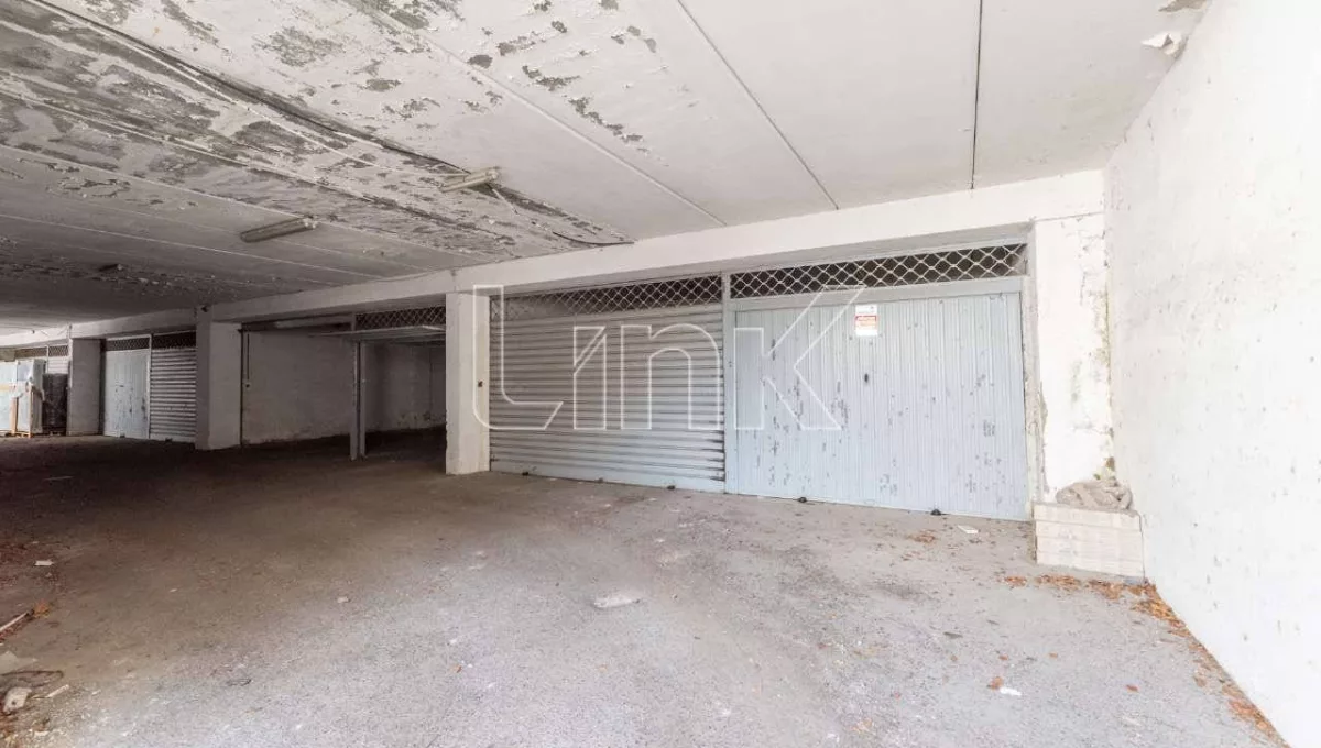 Villa quadrifamiliare in vendita in via Aristofane, Roma