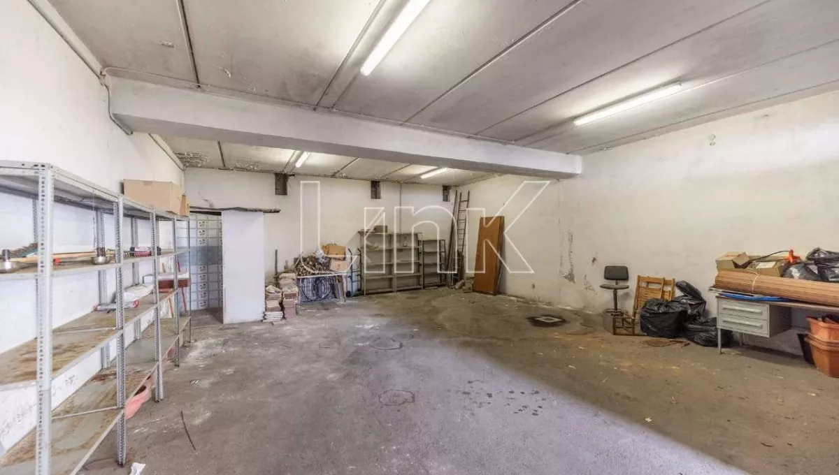 Villa quadrifamiliare in vendita in via Aristofane, Roma