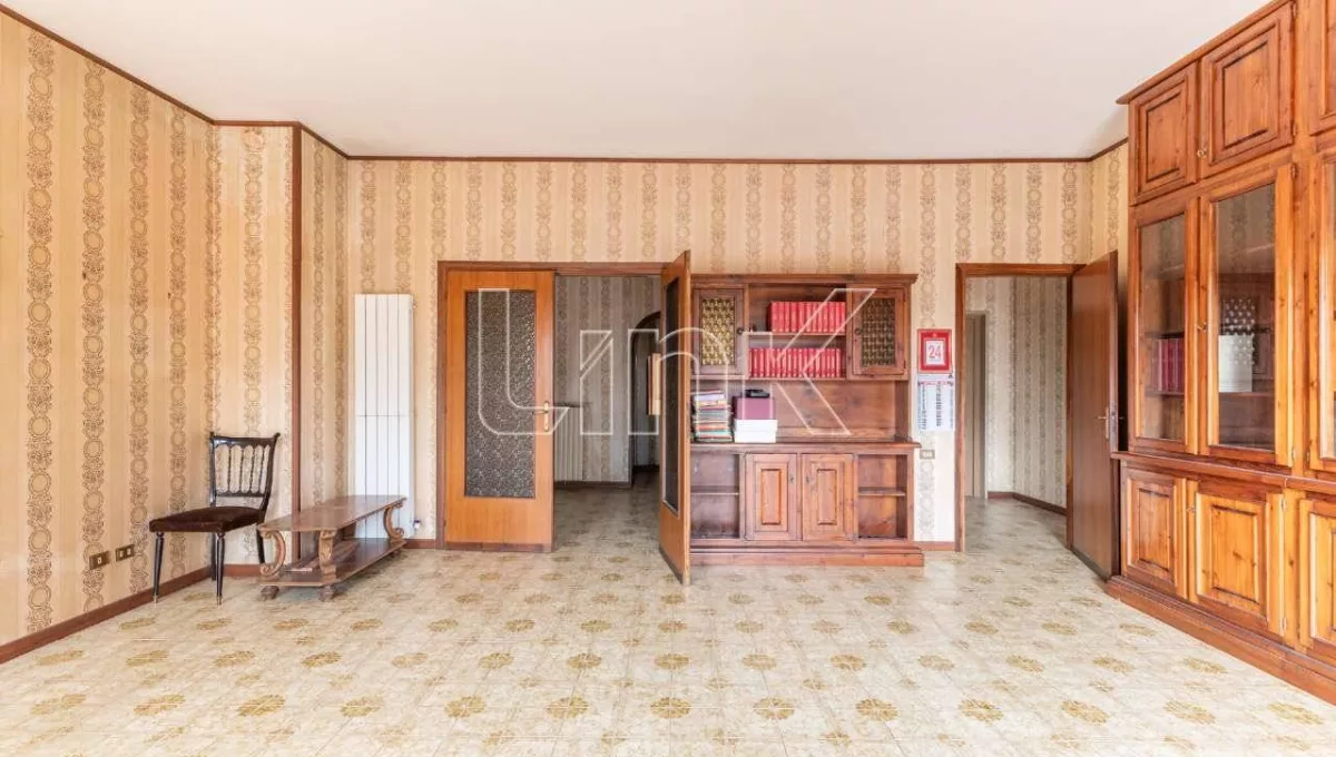 Villa quadrifamiliare in vendita in via Aristofane, Roma